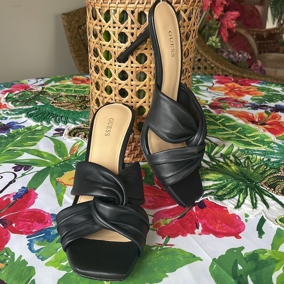 Brand New Guess Genuine Leather Black Heeled Sandals Knotted Slip-On Stilettos - Picture 7 of 16